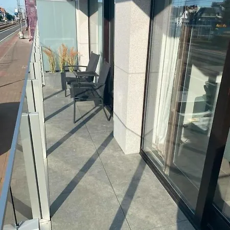 Op De Zeedijk, Westende *